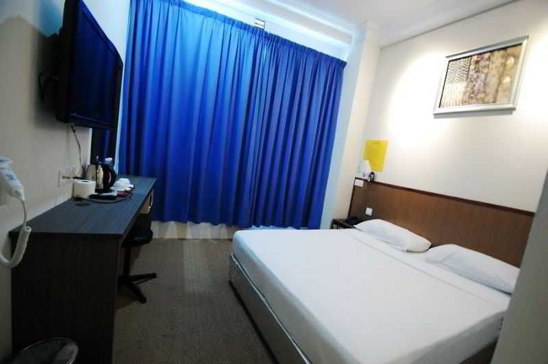 Madras Eminence Singapore Exterior photo