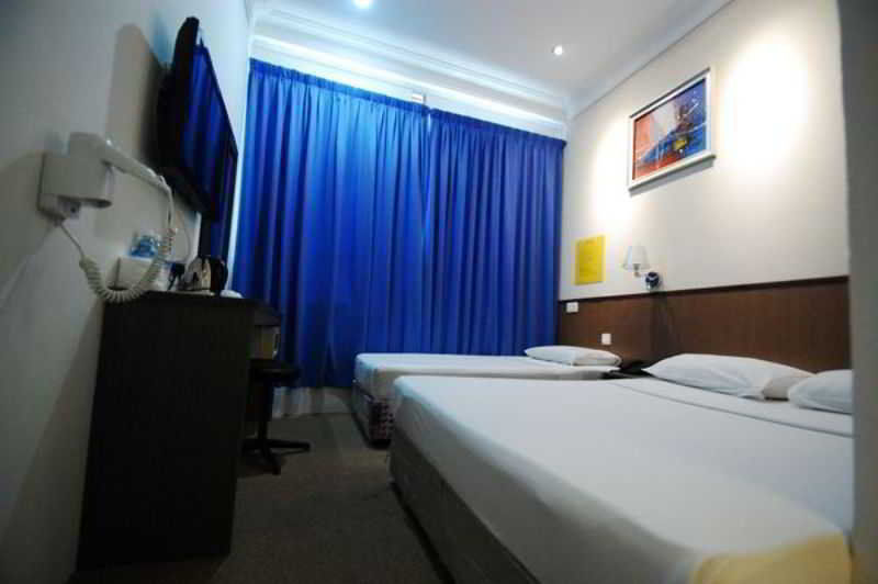 Madras Eminence Singapore Exterior photo