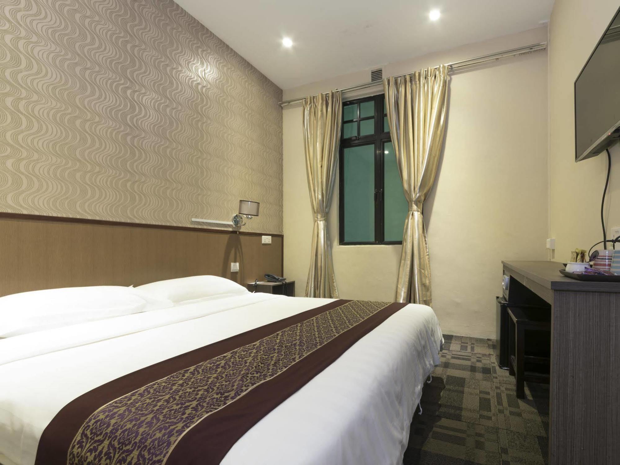 Madras Eminence Singapore Exterior photo